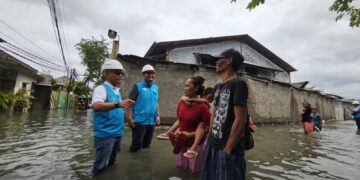 PLN Siaga Banjir, Listrik Kembali Menyala Bertahap Setelah Kondisi Aman