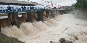 Waspada jakarta banjir, pintu air Katulampa siaga 3