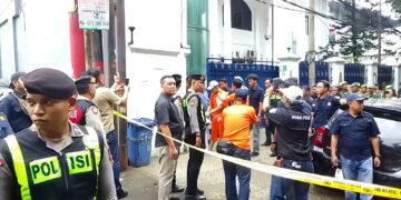 Polisi rekontruksi pembunuhan satpam di rumah mewah di bogor