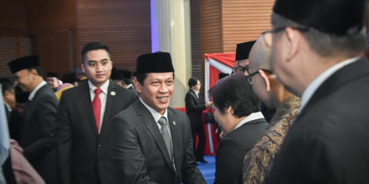 Bangun Organisasi Tangguh, Menteri LH/Kepala BPLH Hanif Faisol Lantik 43 Pejabat Pimpinan Tinggi Pratama