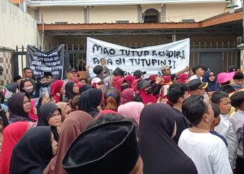 Diduga Jadi Tempat Maksiat, Hotel OTW Di Parung Digeruduk Warga