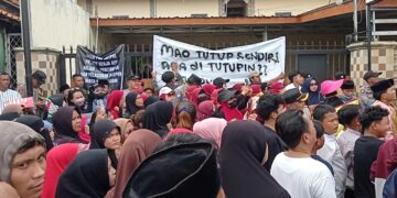 Diduga Jadi Tempat Maksiat, Hotel OTW Di Parung Digeruduk Warga