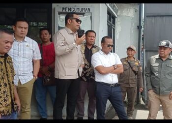 Sidak Pabrik, Anggota Dewan Dihadang Security, Terpaksa menunggu di Pos