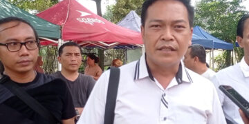 Lapak PKL di Bongkar Pihak Developer, Pedagang Minta Lapak di Pasang Kembali