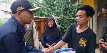 Korban Bencana Kadudampit Dapat Bantuan Dari Dinas Sosial