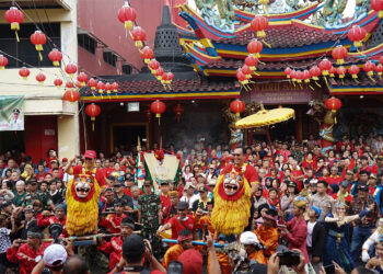 Puncak Perayaan Cap Go Meh Kota Sukabumi Berlangsung Meriah, Ribuan warga Padati Jalur Pawai