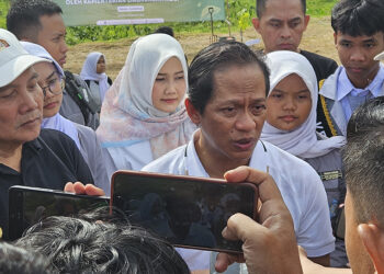 Menteri Lingkungan Hidup “Hanif Faisol” Akan paksa Bupati dan Walikota tangani sampah di wilayah masing masing