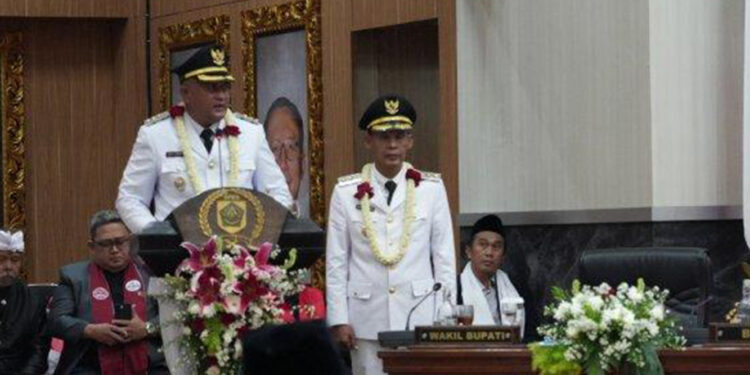 Pidato Perdana Bupati Bogor di Paripurna Istimewa DPRD, Rudy-Jaro : Siap Bangun Kabupaten Bogor