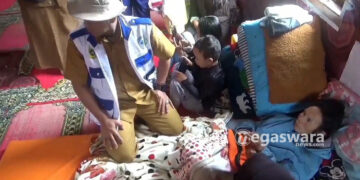 Dinas Kesehatan Pantau Kesehatan Para korban Banjir bandang Tugu Selatan