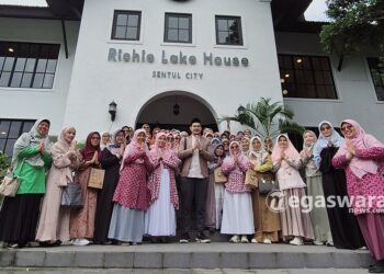 Mengintip Halal Bi Halal Ala “Emak Kantoran”