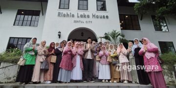 Mengintip Halal Bi Halal Ala “Emak Kantoran”