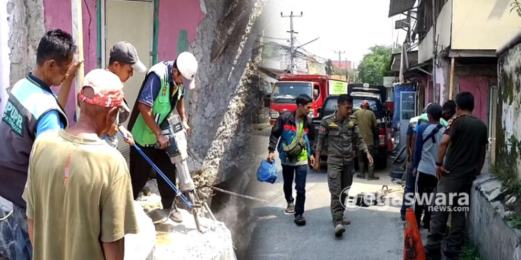 Kios Yang Berdiri di Garis Bandan Sungai Cibodas, di Tertibkan Satpol PP