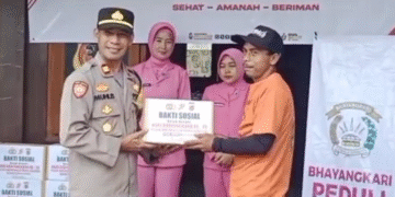 Hari Bhayangkara ke-79, Polisi Bantu Warga di Sukabumi