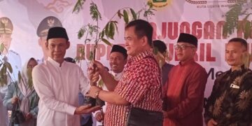 Perkuat ketahanan pangan, Wabup sebar ratusan ribu bibit pohon dan kampung hidroponik