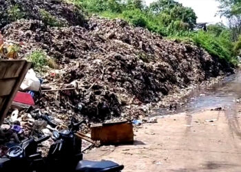 Akibat Sampah Overload, Tembok Penahan Sampah Ambruk