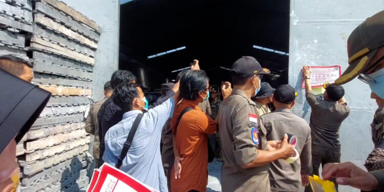 Pemkab Serang Segel Pabrik Pencemar Lingkungan