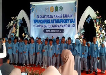 YPI Attaufiqiyah Gelar Tasyakur Akhir Tahun dan Taqrim Qur’an di Sukalarang Sukabumi