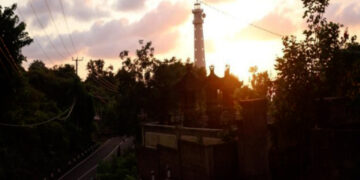 Mercusuar Gili Selang Jadi Titik Navigasi Penting dan Spot Matahari Terbit di Timur Bali