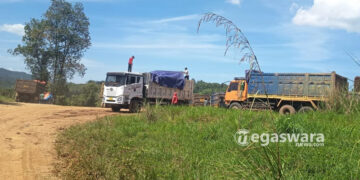 Eks Lahan Tambang Semen Kembali Dipenuhi Alat Berat
