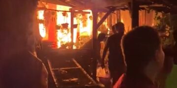 Kebakaran Lahap Empat Rumah di Kampung Lebak Gudang, Ciawi