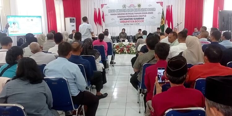 Warga Sukaraja Keluhkan Infrastruktur dan Program MBG yang Tak Kunjung Terealisasi