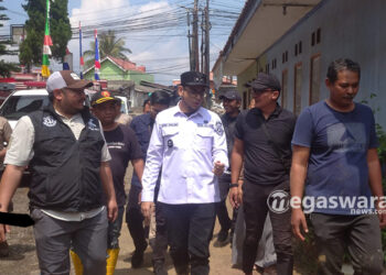 Bobby Maulana Tinjau lokasi banjir di sukabumi