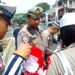 Polres Bogor Bagikan 17.845 Bendera Merah Putih di Simpang Gadog