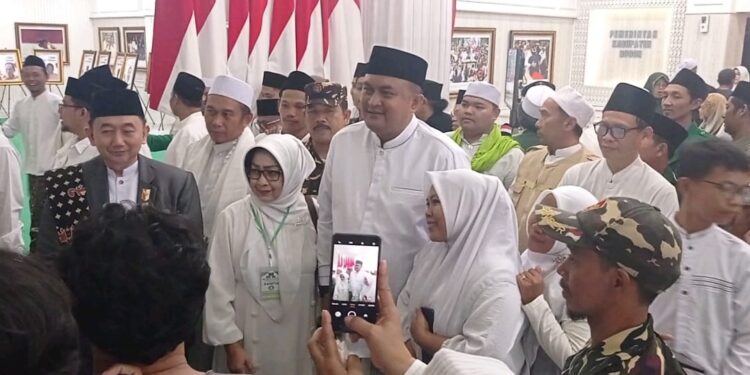 Jelang HUT RI Ke 80, Bupati Bogor Rudy Susmanto Pimpin Istigosah