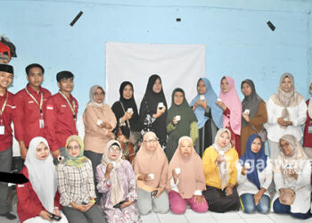 Mahasiswa KKN UIKA ubah minyak jelantah jadi aromateraphi