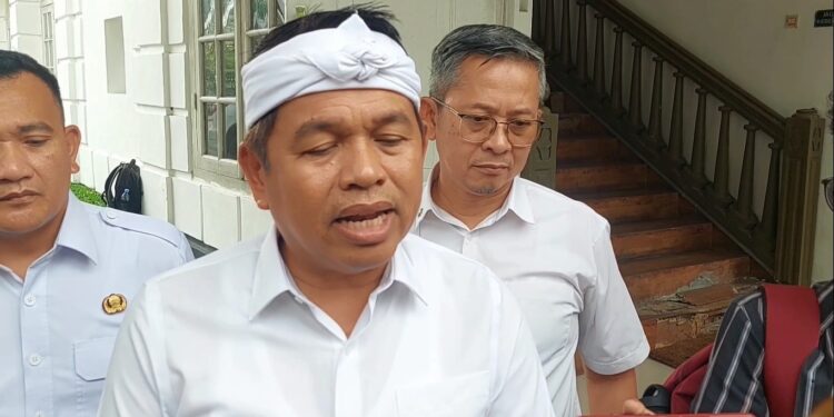 Dedi Mulyadi (KDM) Bakal Evaluasi Vendor MBG di Jawa Barat