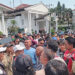 Ratusan pedagang pasar bogor tolak relokasi