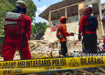 masjid ambruk saat peringatan maulid nabi 3 oang tewas