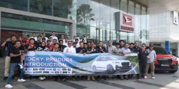 Pelanggan Setia Daihatsu Antusias Eksplorasi “Rocky” Terbaru