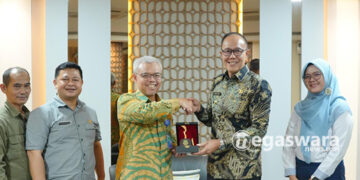 Wali Kota Sukabumi Hadiri Akad Massal KUR