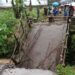 Di Guyur Hujan, Jembatan Penghubung Dua Desa Di Kabupaten Sukabumi Ambruk