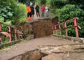 Jembatan Penghubung Kota dan Kabupaten Sukabumi Putus