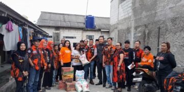 Bantu Korban Kebakaran di Benteng, Pemuda Pancasila Kota Sukabumi Salurkan Bantuan