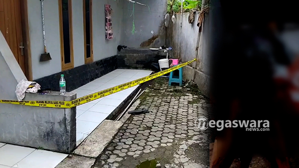Pria Tanpa Identitas Tewas Bersimbah Darah di Depan Kontrakan