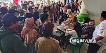Kantor Desa Petir Digrudug KPM tiga Desa‎