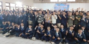 Bupati Sukabumi Asep Jafar Lepas 62 Siswa LPK IPI ke Jepang