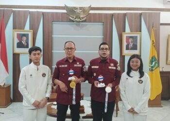 Atlet Hoki Sukabumi Sabet Emas dan Perak SEA Games 2025