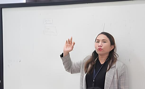 Reputasi Perusahaan Dibawah Bayang-Bayang Buzzer