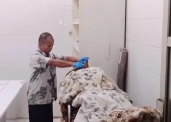 Longsor Timbun Rumah Kos, Wanita Buruh Pabrik di Sukabumi Tewas