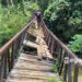 Jembatan Gantung Lapuk di Sukabumi Tetap Dilintasi Meski Mengancam Jiwa