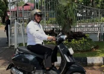 Efisiensi BBM, Bupati Bogor Sarankan Setiap Rabu ASN Gunakan Transportasi Umum