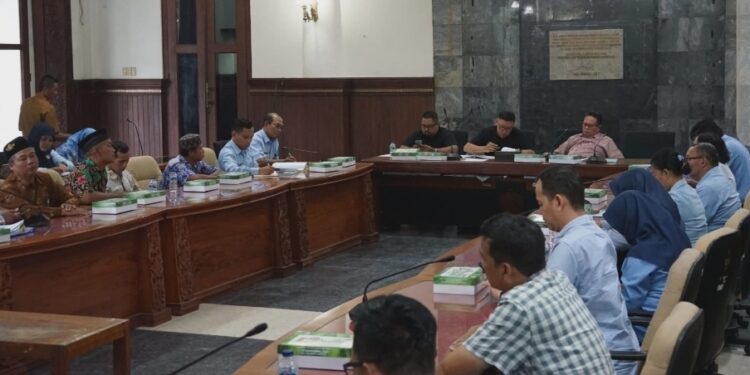 Warga Pantog Kulon Kulon Progo Datangi DPRD DIY ada Apa ?