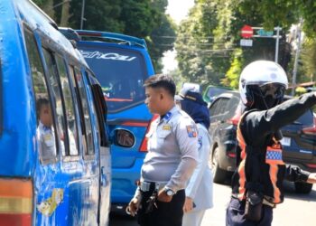 Dedie Rachim Usulkan Moratorium Angkot Kabupaten ke Dishub Jabar