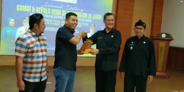 BUMDes Desa Gunung Putri Jadi Percontohan Kepala Desa IV Pesisir Selatan Sumbar