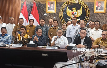 Zulhas Sebut 33 Proyek PSEL di 61 Daerah Selesai 2027–2028, "Silahkan Nanti ditagih"