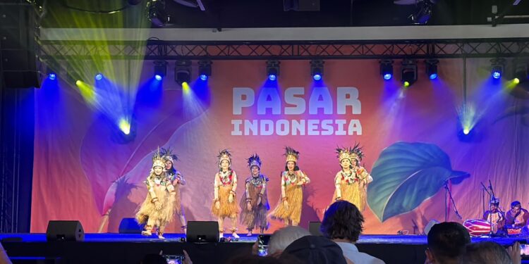 Belanda Terpukau, KPM Tampilkan Kekayaan Tari Nusantara di Pasar Indonesia 2026